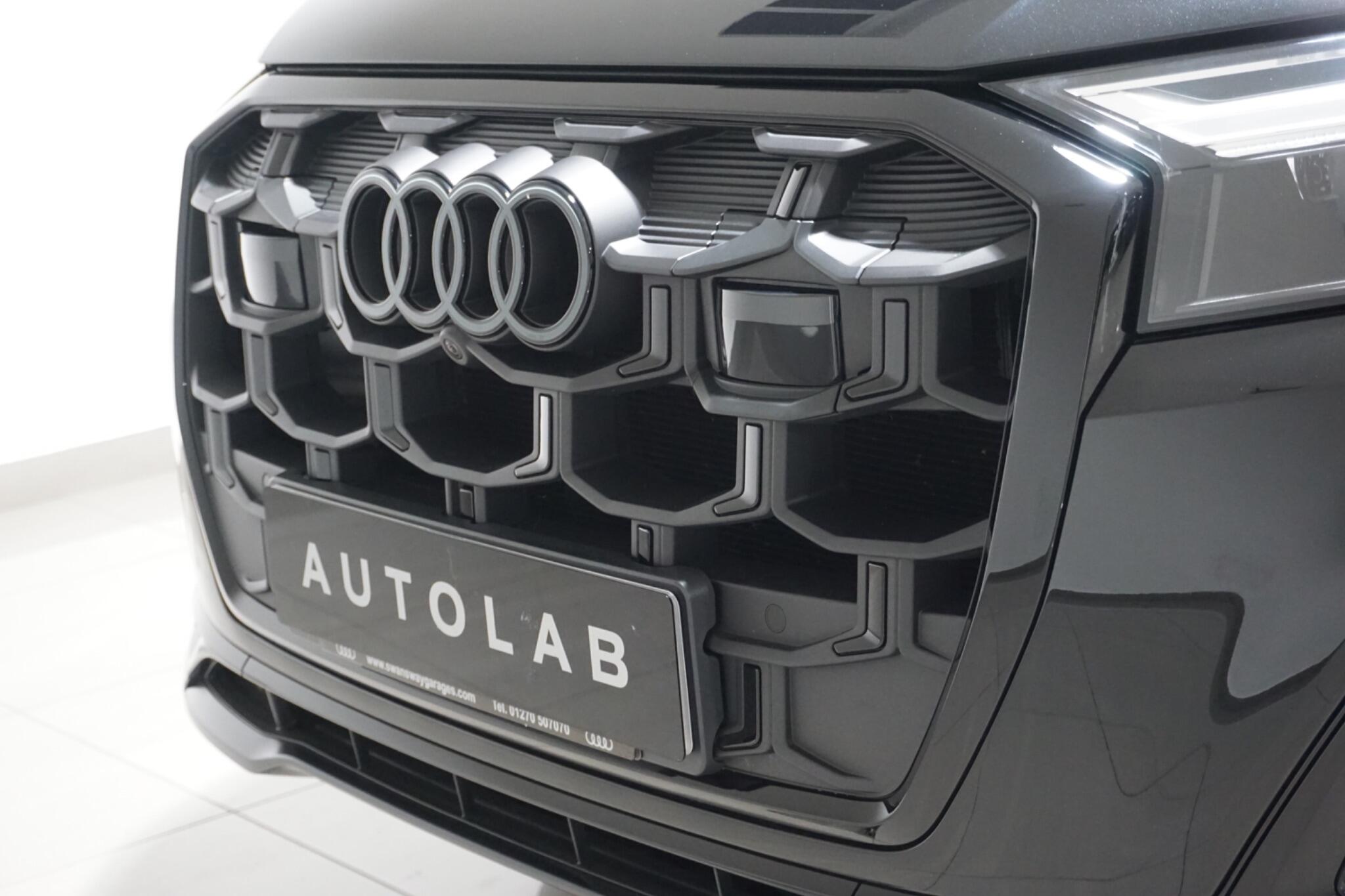 Audi SQ7 4.0 TFSI V8 Black Edition SUV 5dr Petrol Tiptronic quattro Euro 6 (s/s) (507 ps)